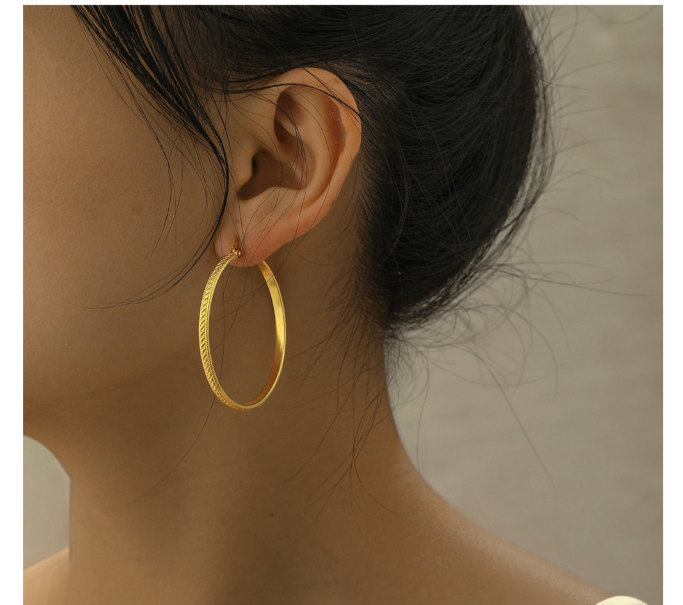 Minimalist Hoop Earrings